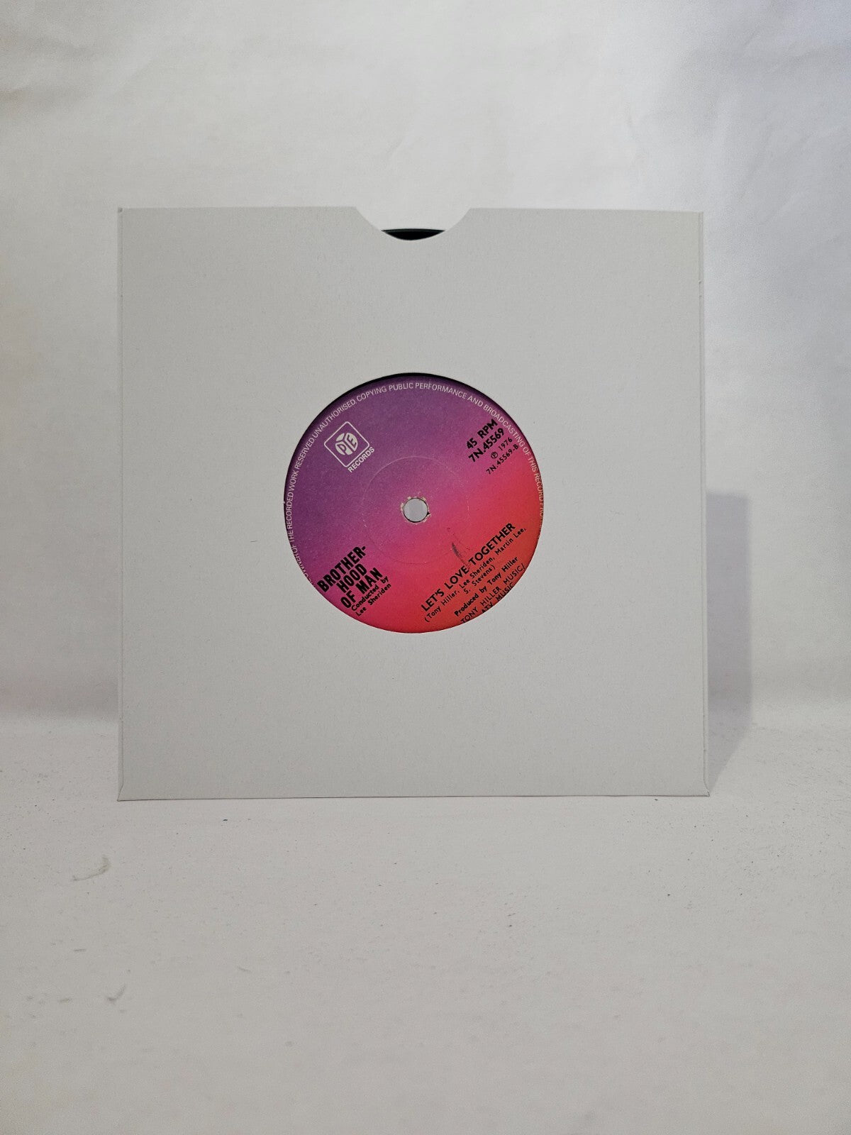 Brotherhood Of Man - Save Your Kisses For Me - 7 inch Vinyl Record