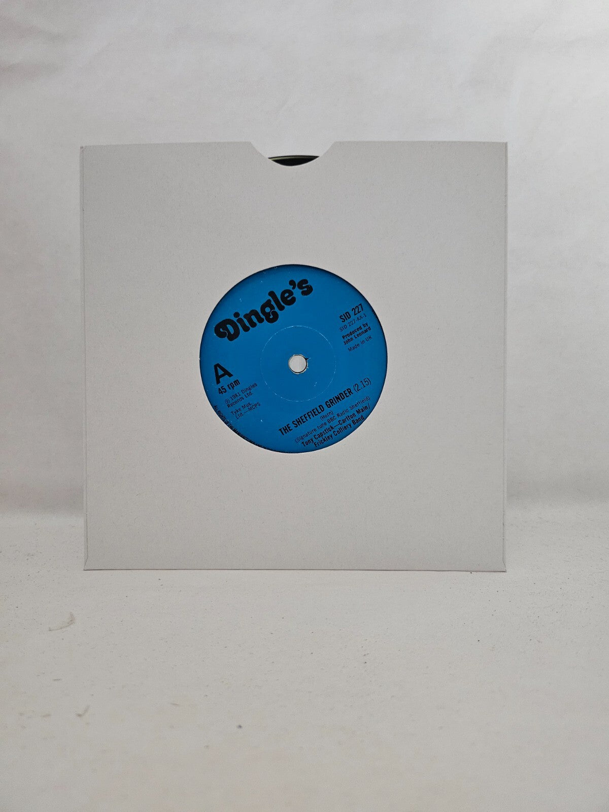 Tony Capstick - Capstick Come Home / The Sheffield Grinder - 7 inch Vinyl Record