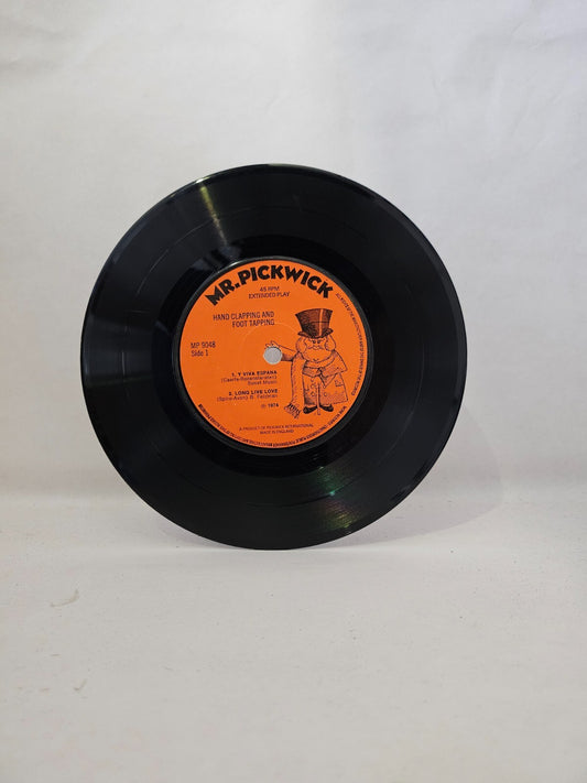 Mr Pickwick - Y Viva Espana / Long Live Love - 7 Inch Vinyl Record