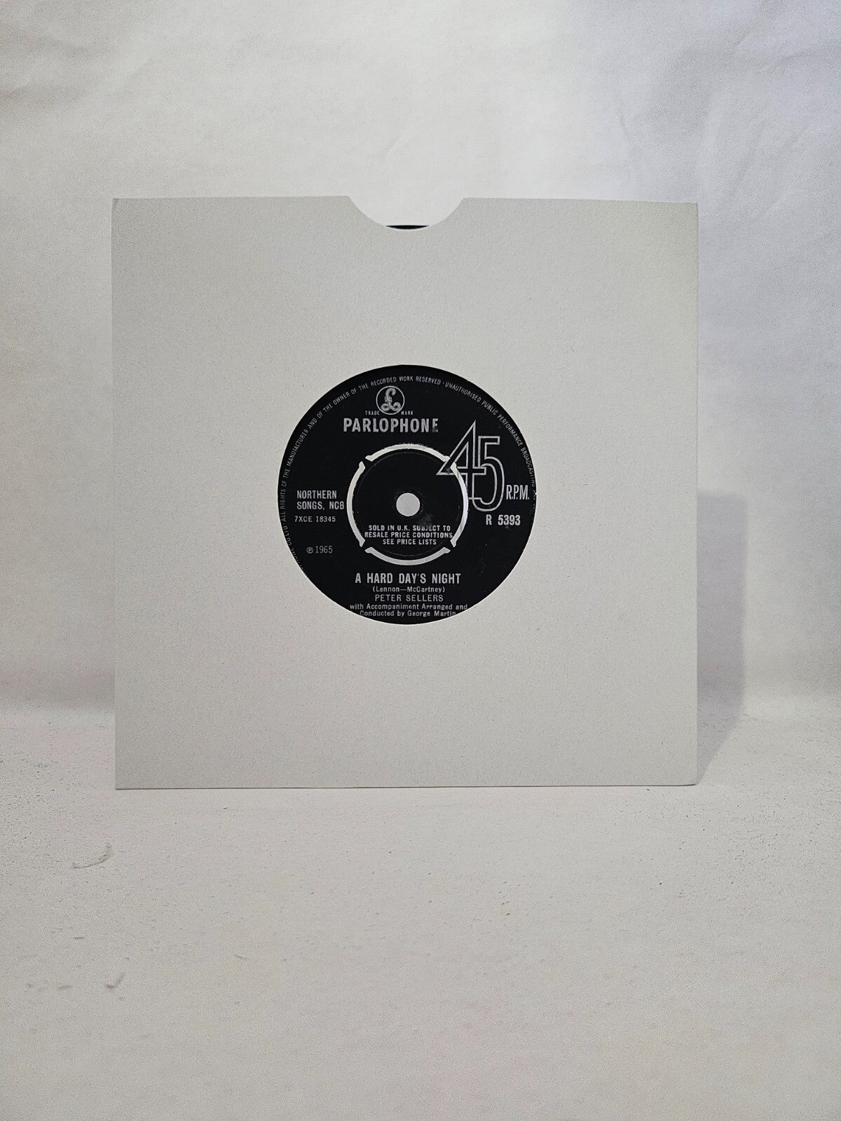 Peter Sellers - A Hard Day's Night / Help - 7 inch Vinyl Record