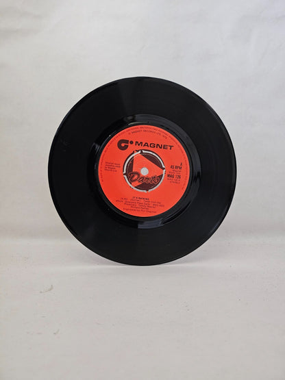 Darts - It's Raining / Messing Shows Blues - 7 Inch Vinyl Record